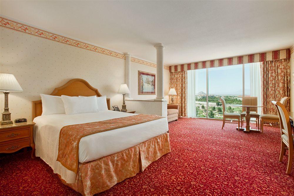 Suncoast Hotel And Casino Las Vegas Bagian luar foto