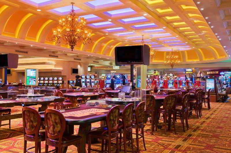 Suncoast Hotel And Casino Las Vegas Bagian luar foto