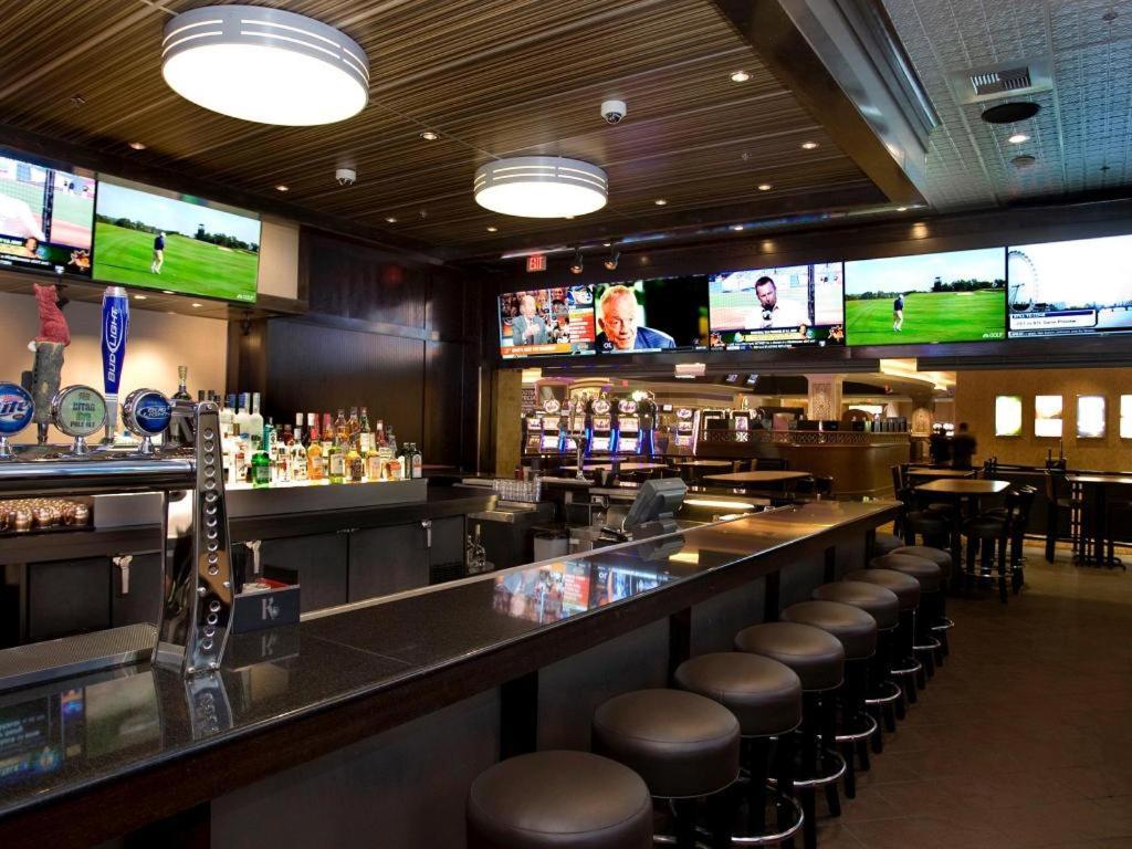 Suncoast Hotel And Casino Las Vegas Bagian luar foto