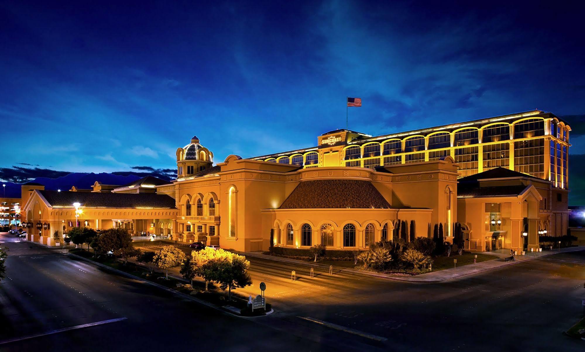 Suncoast Hotel And Casino Las Vegas Bagian luar foto